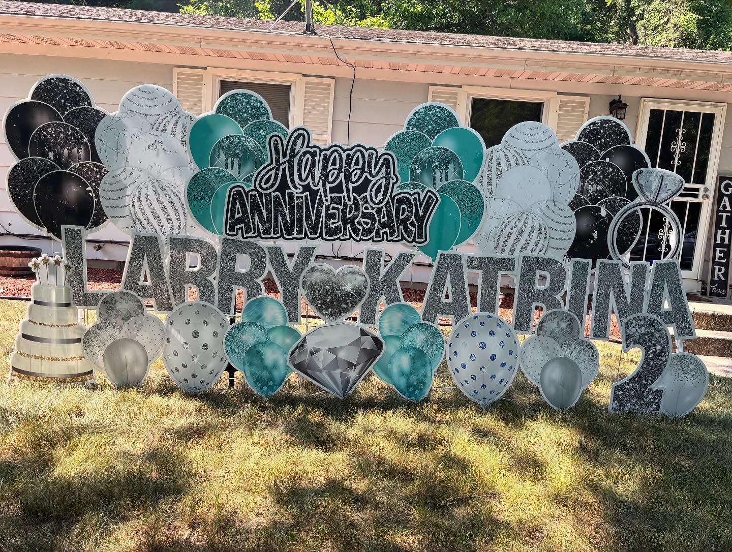 Garden Crowns yard sign display